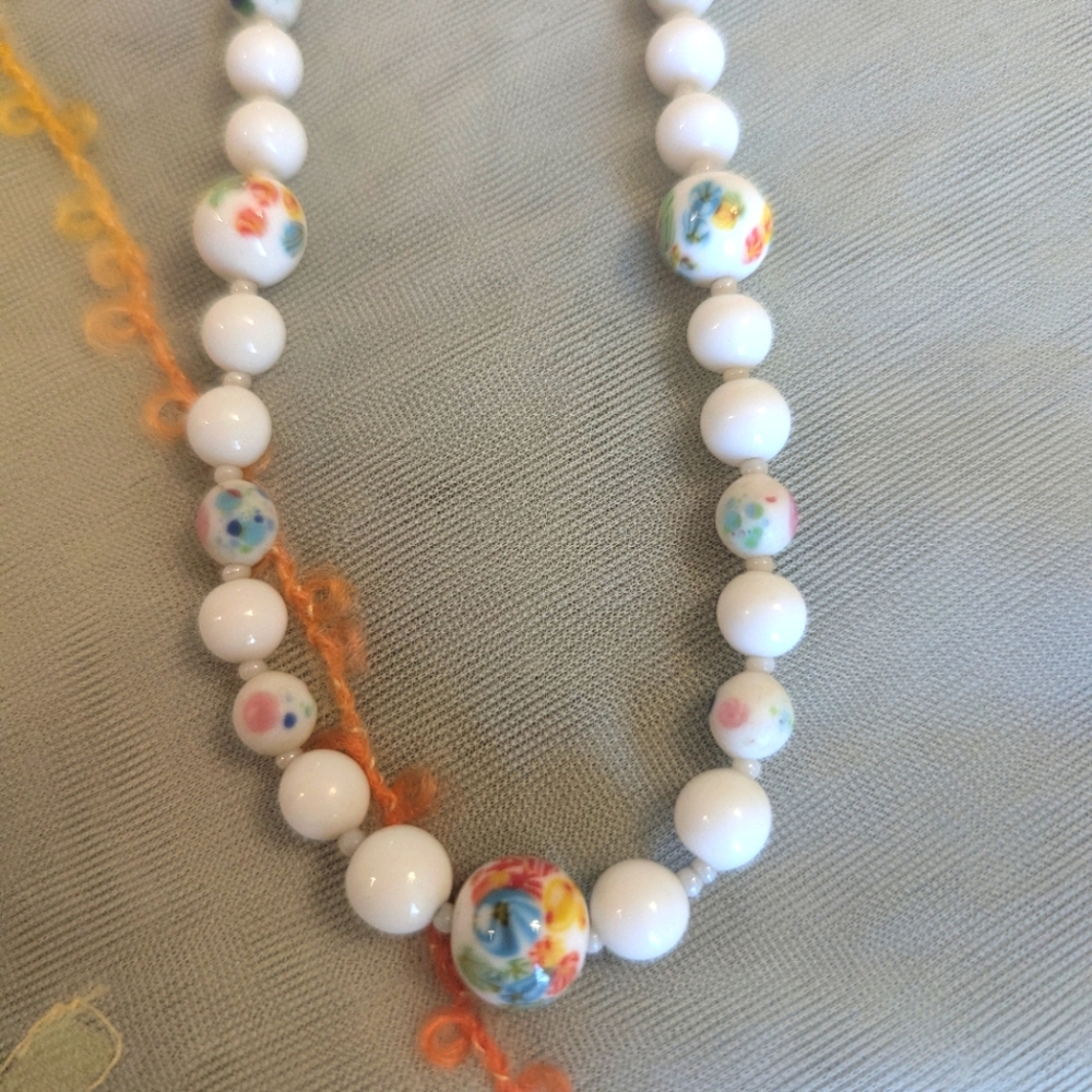 Vintage 1950s Czechoslovakian Sterling Silver Floral Milk Glass Bead Necklace